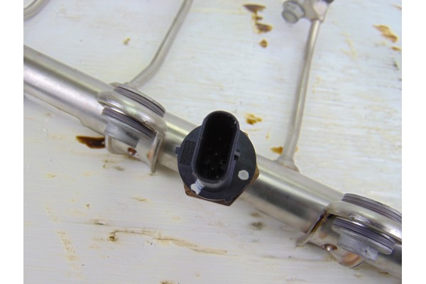 12672583  RAMPA INYECTORA OPEL ASTRA K BERLINA 5P Dynamic 2018 12672583 192346 OPEL - 2