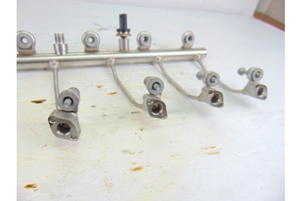 12672583  RAMPA INYECTORA OPEL ASTRA K BERLINA 5P Dynamic 2018 12672583 192346 OPEL - 4