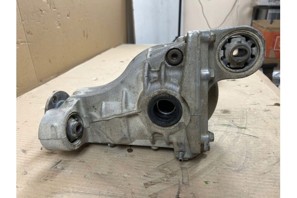 2010 Nissan Navara D40 Front differential NA Catalog number of the part NA