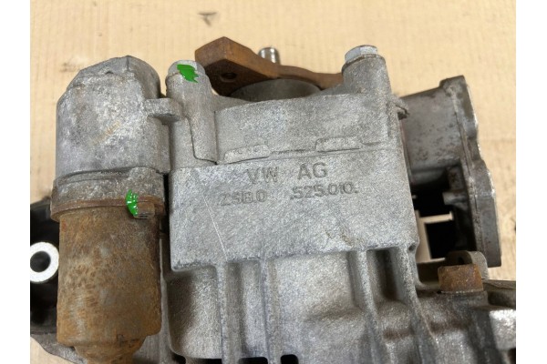 2012 Volkswagen Tiguan Rear differential 0AY525010D Catalog number of the original ZSB0525010