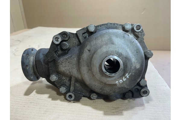 2007 BMW X3 E83 Front differential 7531797