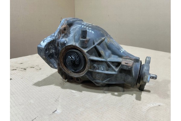 2012 Mercedes Benz E C207 W207 Rear Differential A2043510408 Installation side multipurpose