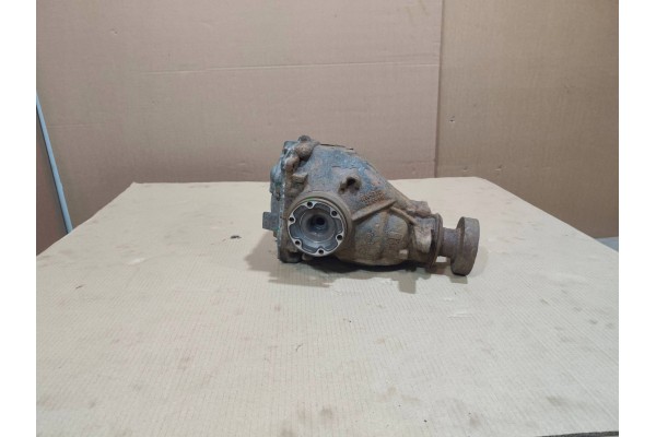 2008 BMW 5 E60 E61 Rear differential 33107570475 Part manufacturer BMW OE