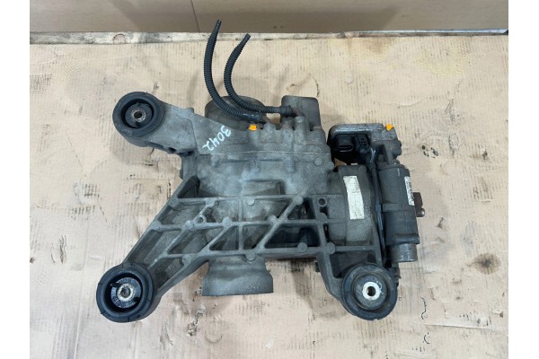 2011 Volkswagen Golf VI Rear differential 0BR525010B
