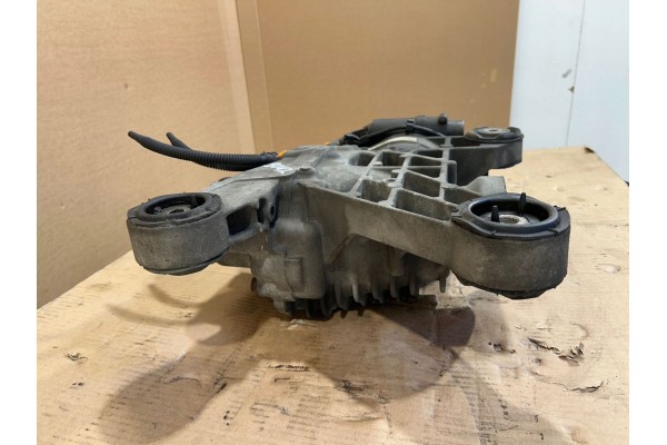 2011 Volkswagen Golf VI Rear differential 0BR525010B Installation side rear