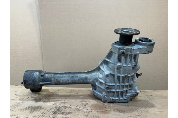 2015 Nissan Navara D40 Front differential 385005X21A Car type 4x4 SUV