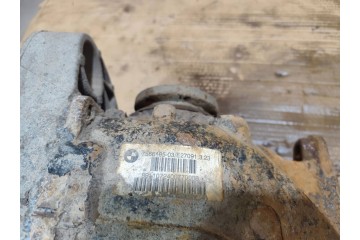 2011 BMW 3 E90 E91 Rear differential 7566185 Installation side rear