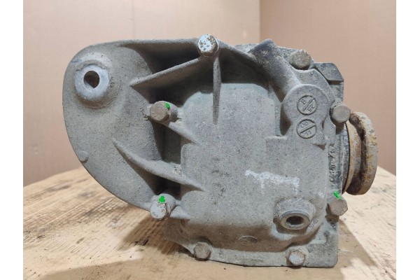 2011 BMW 3 E90 E91 Rear differential 7566185 Catalog number of substitutes 33107566186
