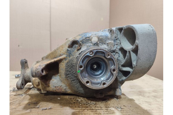 2011 BMW 3 E90 E91 Rear differential 7566185 Catalog number of the original 33107566185