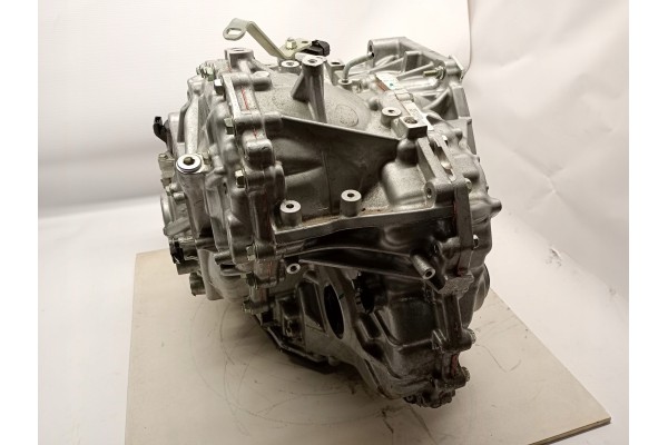 X010D AUTOMATYCZNA SKRZYNIA BIEGOW RENAULT KOLEOS II 1 7 DCI JAK NOWA Transmission type automatic