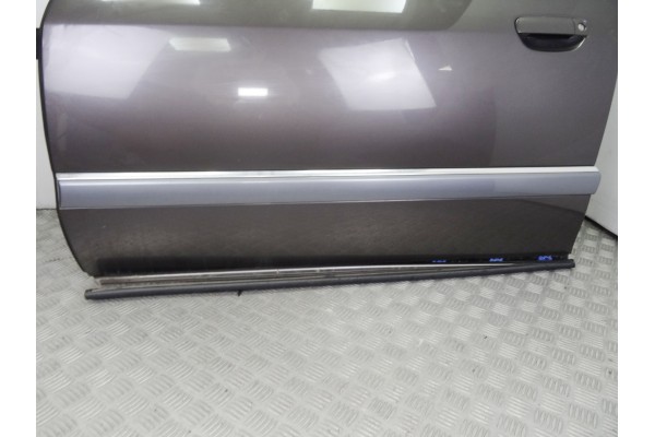 GRIS MARRON PUERTA DELANTERA IZQUIERDA AUDI A8 (D2) 2.5 TDI Quattro 2001 GRIS MARRON 206474 AUDI - 1
