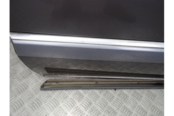 GRIS MARRON PUERTA DELANTERA IZQUIERDA AUDI A8 (D2) 2.5 TDI Quattro 2001 GRIS MARRON 206474 AUDI - 2