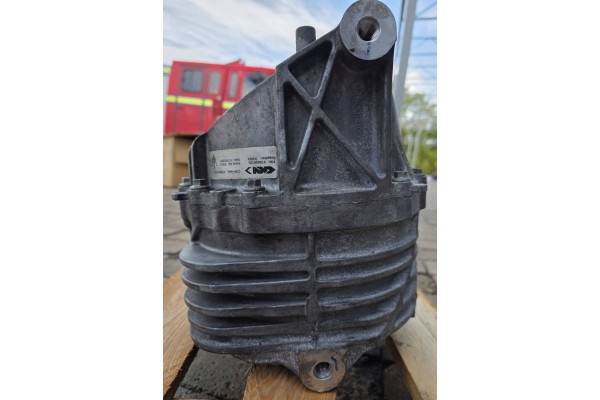 REAR DIFFERENTIAL REAR MASERATI GHIBLI QUATTROPORTE 6490014190 670039125 Catalog number of substitutes 670220108