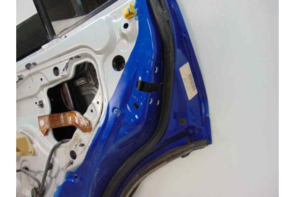 AZUL ELECTRICO PUERTA TRASERA DERECHA MITSUBISHI MONTERO (V60/V70)