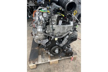 ENGINE HIT III 2 0 DCI M9R 717 COMPLETE Car type cargo vans passenger cars