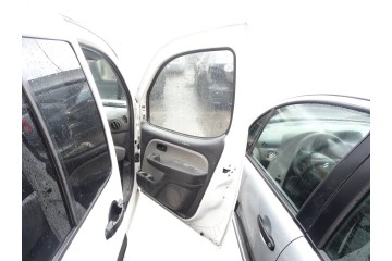 BLANCA PUERTA DELANTERA DERECHA FIAT I DOBLÒ CARGO 1.3 JTD SX Furgón 2007 BLANCA 213116 FIAT - 2