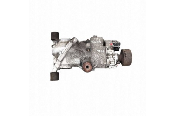 2004 Volvo XC70 Rear differential P8653553