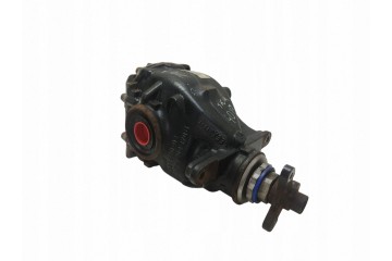 2013 BMW 3 F30 F35 F31 Rear differential 7603748 Car type passenger cars