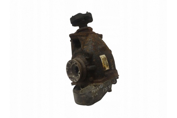 2011 BMW 3 E90 E91 Rear differential 7566185 Part manufacturer BMW OE