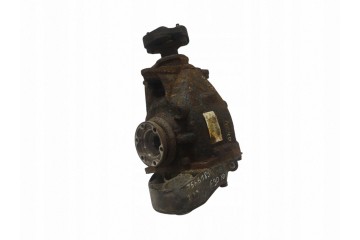 2011 BMW 3 E90 E91 Rear differential 7566185 Part manufacturer BMW OE