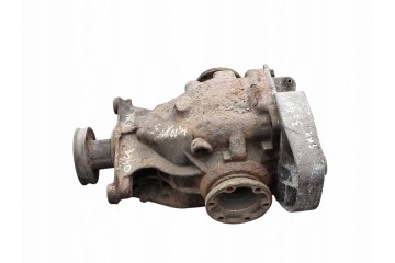 2004 BMW X5 E53 Rear differential 68572910
