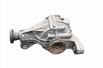 2005 Porsche Cayenne 9PA Rear differential 4460310017 Part manufacturer Porsche OE