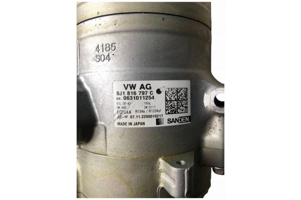PORSCHE TAYCAN 9J1 AIR CONDITIONING COMPRESSOR 9J1816797C Car type passenger cars