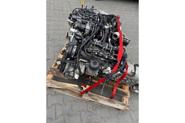 Maserati levante kompletny Silnik 3 0 D M156 Car type 4x4 SUV passenger cars