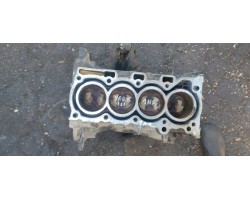 TOYOTA YARIS III 1 33 auris 1NR down engine block wal pistons engine