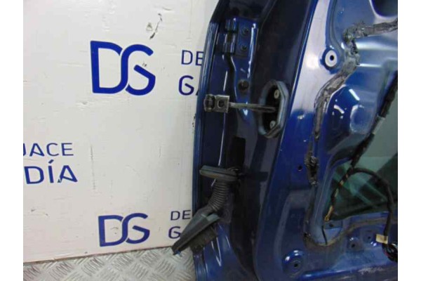 AZUL PUERTA TRASERA DERECHA BMW SERIE X3 (E83) xDrive 18d AZUL 181454 BMW - 2