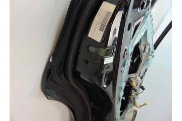 NEGRA PUERTA TRASERA IZQUIERDA TOYOTA RAV4 (A2) 2.0 D-4D Sol 4X4 (2003) 2004 NEGRA 188546 TOYOTA - 6