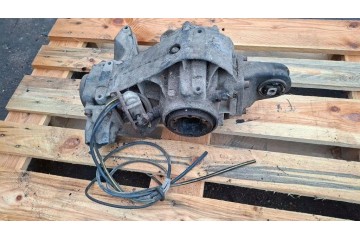 Rear reducer AUDI 80 89 89Q 8A B3 AEC 2 3L gasoline 98kW 1990 Part manufacturer Audi OE