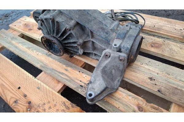 Rear reducer AUDI 80 89 89Q 8A B3 AEC 2 3L gasoline 98kW 1990 Car type passenger cars