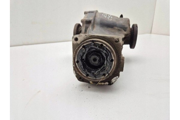 Rear reducer AUDI A6 Avant 4B5 C5 EUT 2 5L diesel 132kW 2003 Catalog number of the part EUT