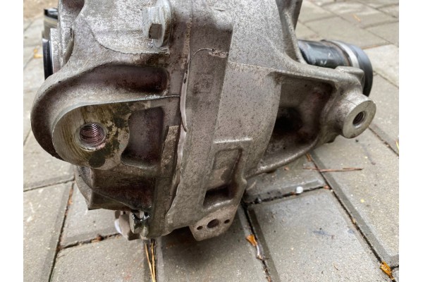 Rear differential DEFENDER L663 MPLA4A213BA RED 3 31 Car type passenger cars