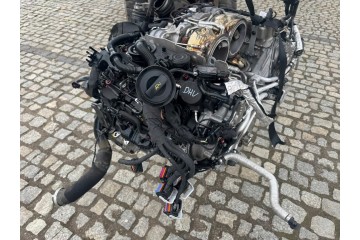 COMPLETE ENGINE AUDI RSQ8 LAMBORGHINI URUS BENTLEY BENTAYGA DHU Packaging status replacement