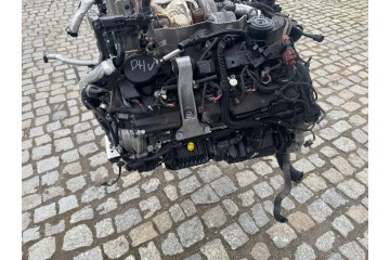 COMPLETE ENGINE AUDI RSQ8 LAMBORGHINI URUS BENTLEY BENTAYGA DHU Engine type petrol