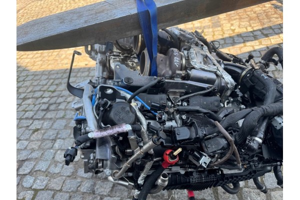 Engine Komple ASTON MARTIN VANTAGE 4 0 177950 V8 375kW 510HP ENGINE 177 950 Part manufacturer Aston Martin