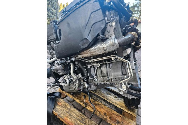 MERCEDES W166 X166 ML GL 2013R 350 3 0 CDI EURO5 642 826 COMPLETE ENGINE Part manufacturer Mercedes Benz OE