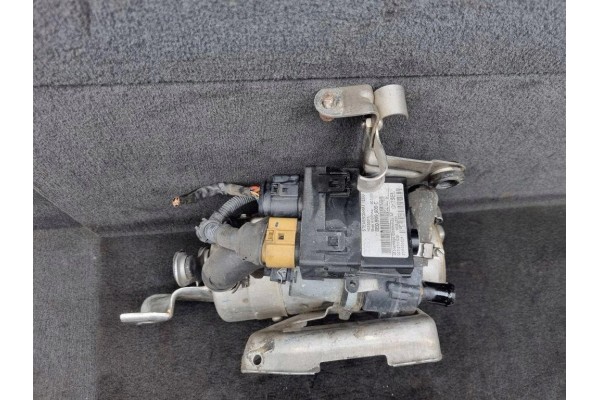 Webasto AUDI A4 8E2 B6 8E0265081 2 5L diesel 114kW 2002 Catalog number of substitutes 8E0909509C 8E0265105