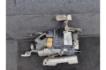 Webasto AUDI A4 8E2 B6 8E0265081 2 5L diesel 114kW 2002 Catalog number of substitutes 8E0909509C 8E0265105