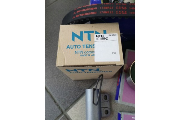 TIMING PUMP TOYOTA AVENSIS COROLLA RAV4 2 0D4D Quality of parts according to GVO P replacement with original quality