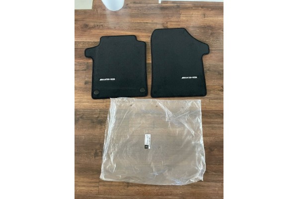 DYWANIKI MERCEDES VITO V KLASA W447 Packaging status original