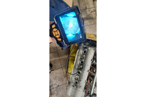 Motor Mercedes 6.3 AMG V8 M156 en buen estado A1560114201