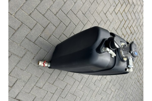 Hydraulic tank Fassi HDS crane 135340 Catalog number of the part 135340
