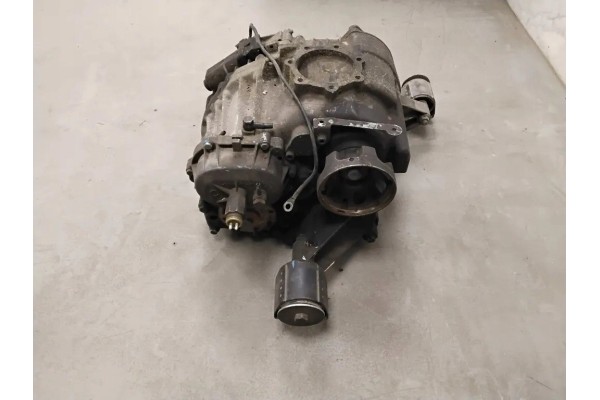 Rear reducer MERCEDES BENZ G W463 A4632810704 3 0L diesel 2016 Part manufacturer Mercedes Benz OE