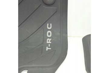 Juego de Alfombrillas de Goma Delanteras y Traseras VW T-ROC LHD 2GC06