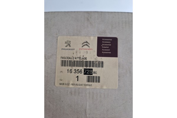 HOOK ELECTRICAL HARNESS 13 PIN DOG BERLINGO PARTNER OE 1635672880 Catalog number of the part PSA OE 1635672880 OE