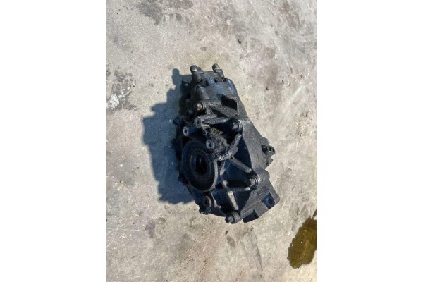 Front reducer MERCEDES BENZ E W211 A2203350004 3 0L diesel 165kW 2008 Part manufacturer Mercedes Benz OE