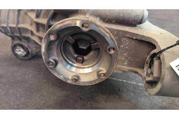 DIFFERENTIAL REAR 0AC525017J 6 0 TDI V12 AUDI Q7 AND 4L LIFT Part manufacturer Audi OE